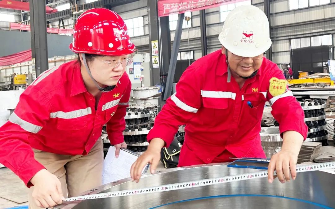 【宜化榜樣】化機(jī)公司牛艷嬌：恪盡職守勇?lián)?dāng)，廉潔自律揚(yáng)清風(fēng)(圖5)